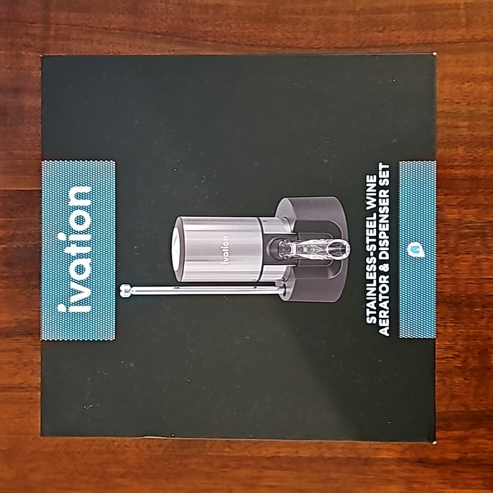 Stainless Steel.Wine Aerator & Dispener Set by Ivation, new in box, never opened